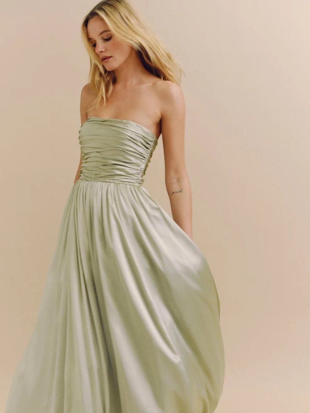 Reformation Elspeth Dress in Dried Herbs size 2